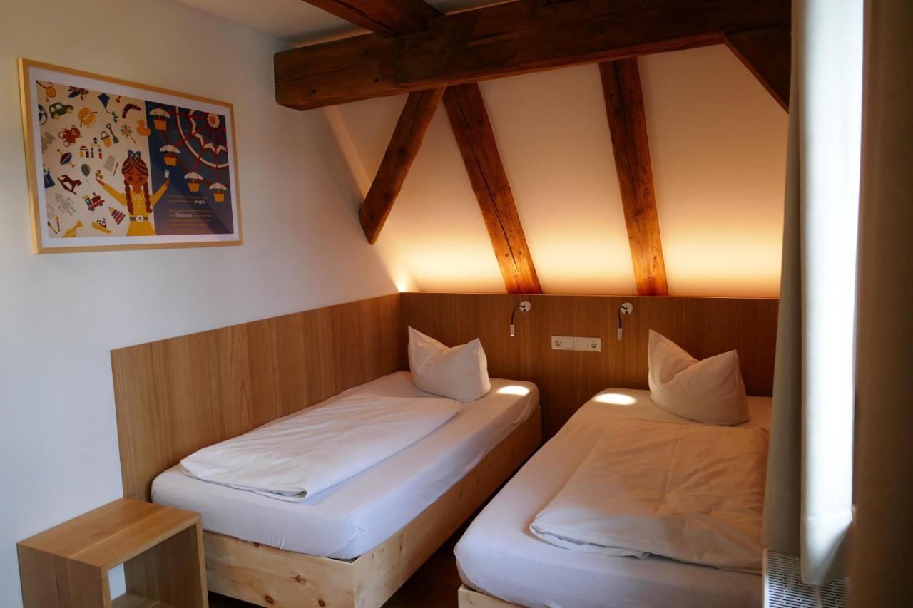 Hotel Zum Schwarzen Ross Und Gutmann Zur Post Hilpoltstein Ngoại thất bức ảnh